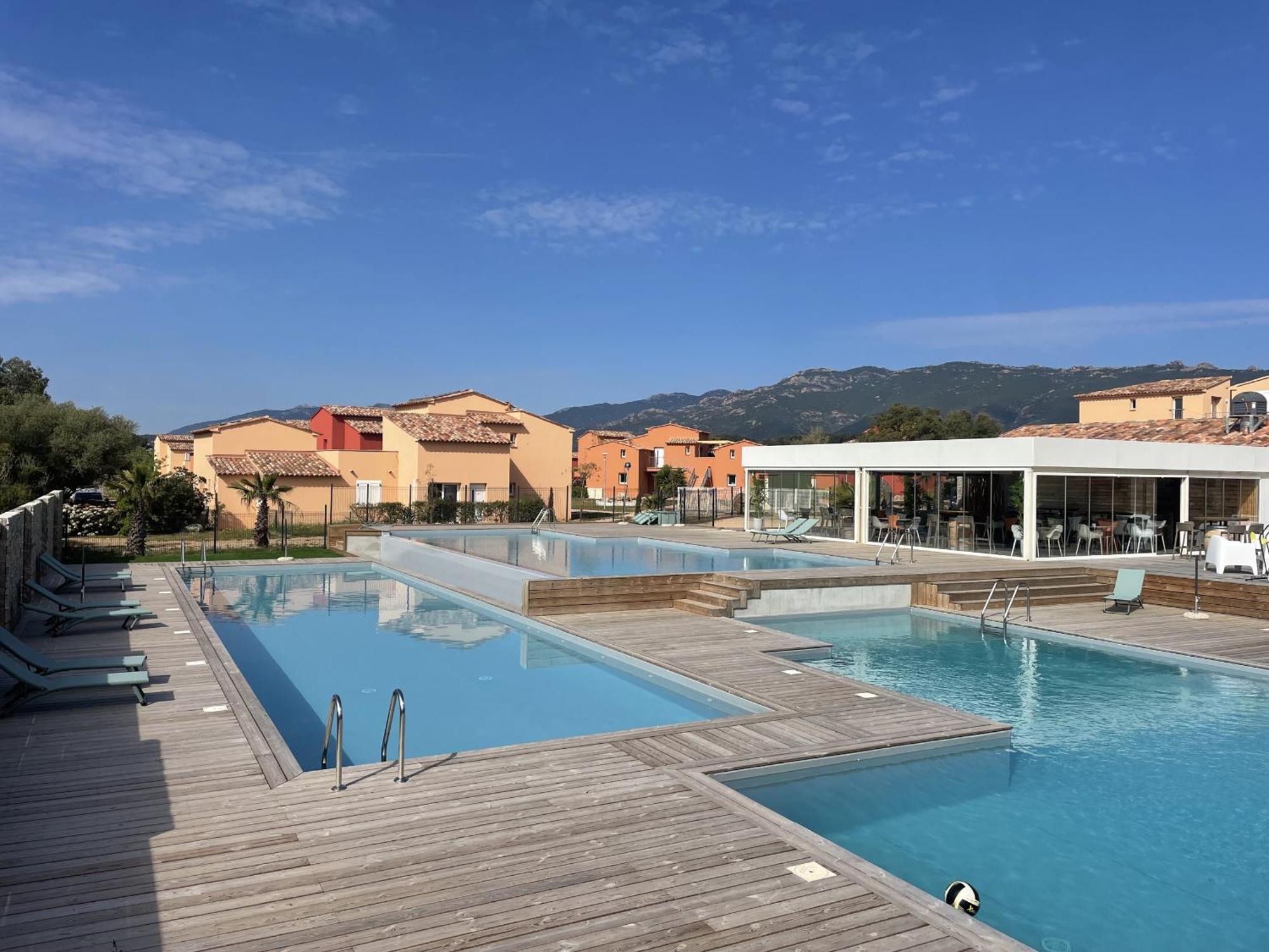 Residence Hoteliere Les Hameaux De Saint Cyprien Appartement 35 M2 1 Chambre Lecci Exteriör bild