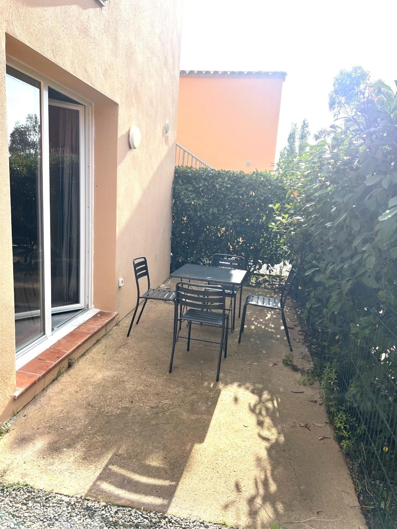 Residence Hoteliere Les Hameaux De Saint Cyprien Appartement 35 M2 1 Chambre Lecci Exteriör bild